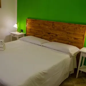 https://la-fornasetta.italymilanhotels.net