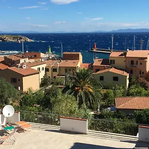 https://hotel-bahamas-giglio-porto.it-tuscanyhotel.com
